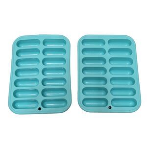 Cylinder shaped silicone ice trays